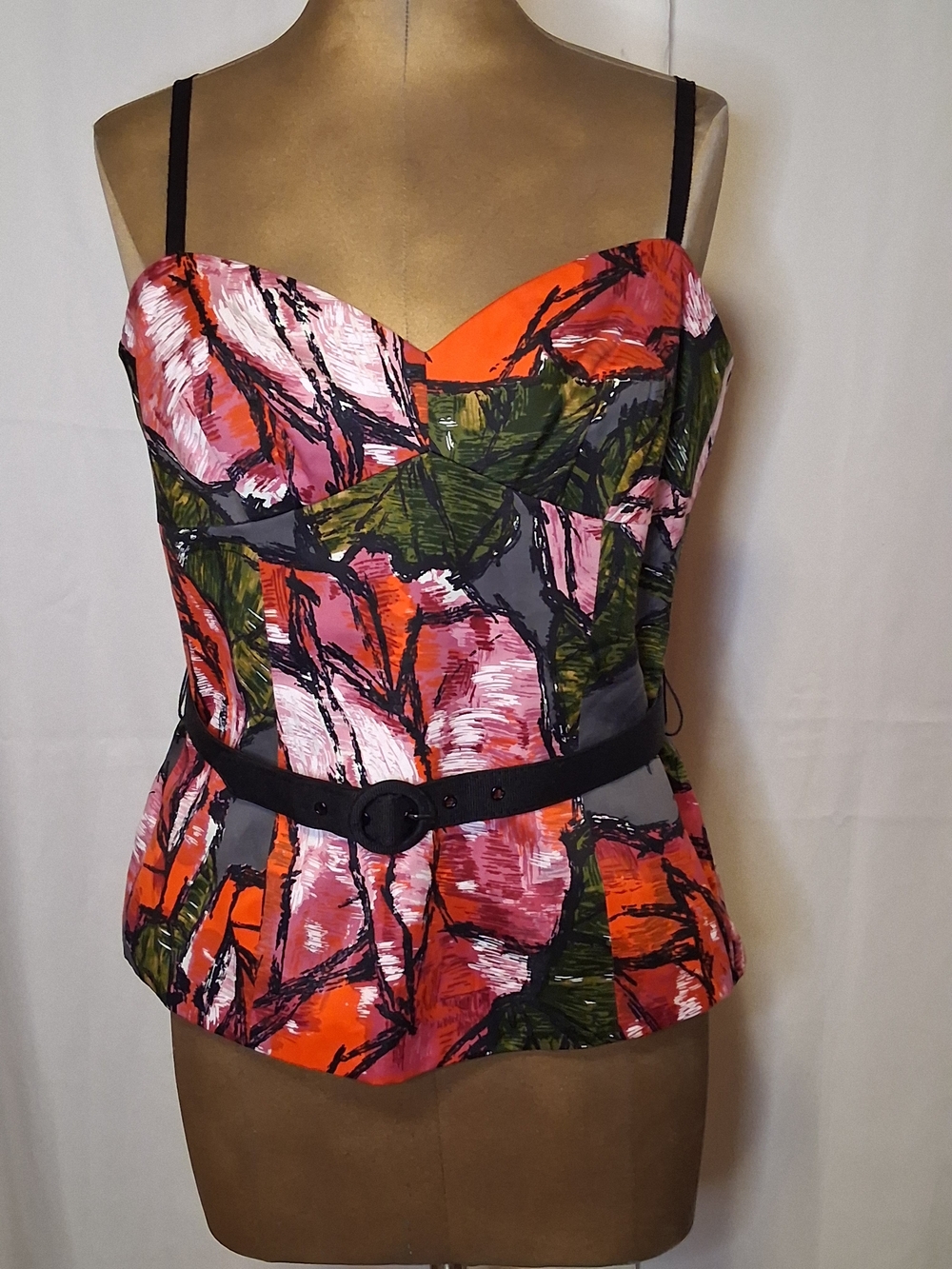 NWT Trina Turk Mirren Rose Sweetheart Peplum Cami Top with Belt